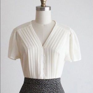 Vintage Cream Ivory Short Sleeve Blouse Shirt